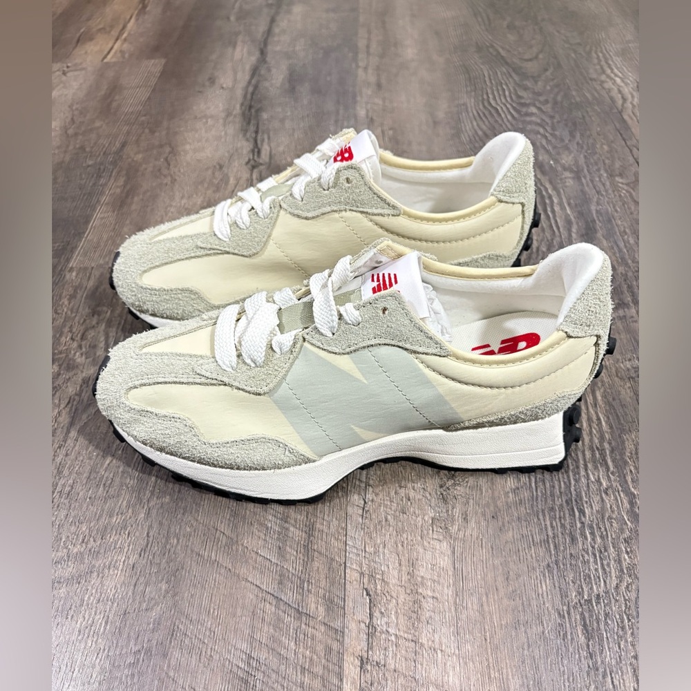 New - New Balance 327 Women’s Sneakers